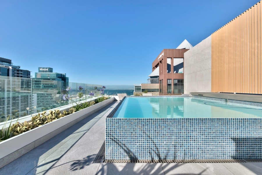 2 Bedroom Property for Sale in Cape Town City Centre Western Cape